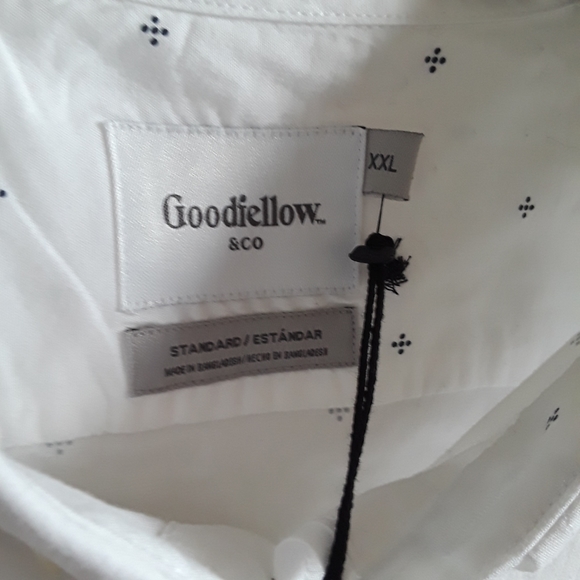 Good Fellow Dress Shirt - Picture 4 of 6